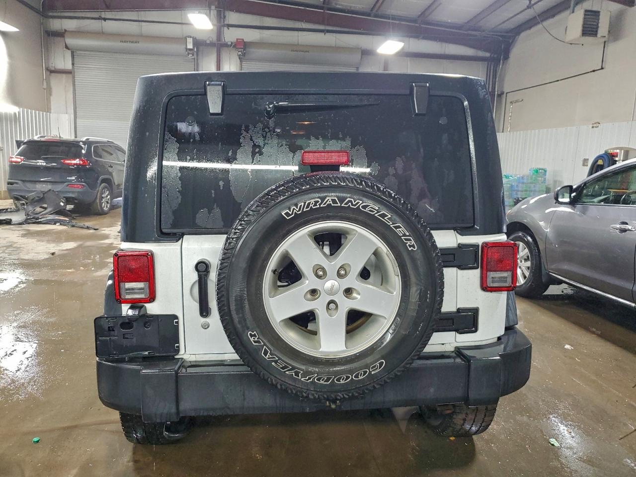 2015 Jeep Wrangler Unlimited Sport VIN: 1C4BJWDG9FL571249 Lot: 93993745