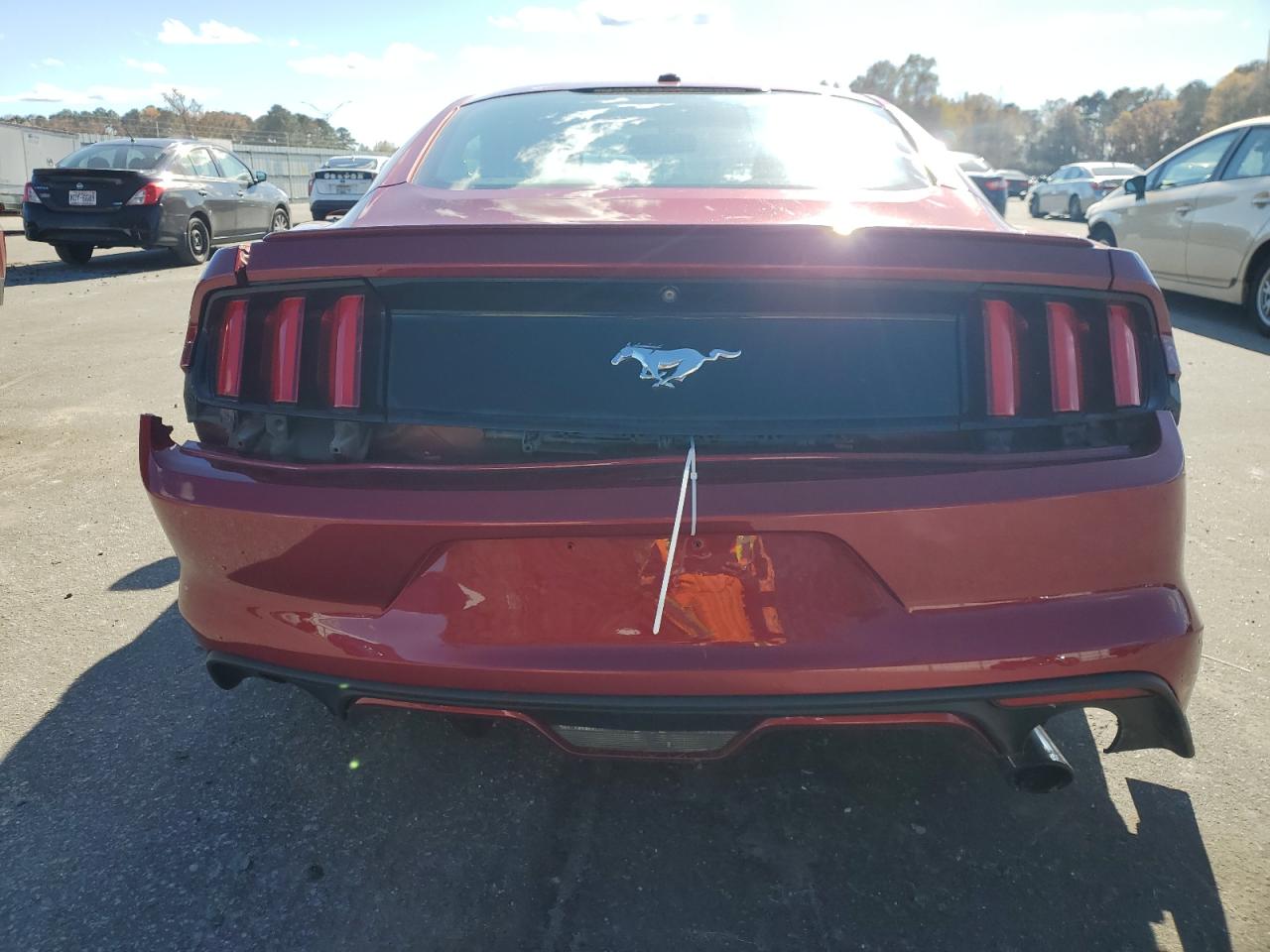 2016 Ford Mustang VIN: 1FA6P8TH5G5247152 Lot: 92156535