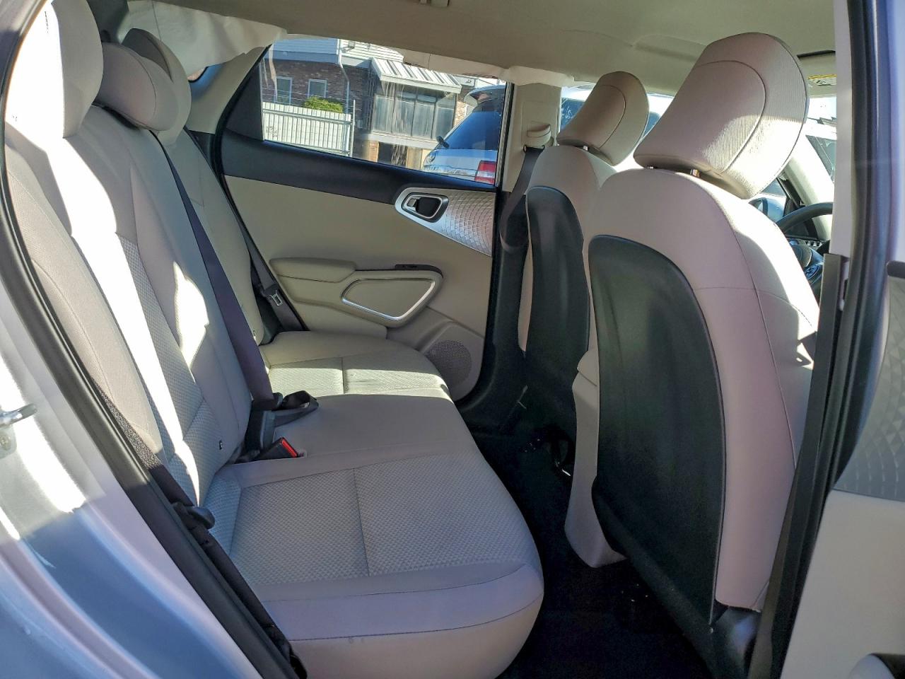 2020 Kia Soul Lx VIN: KNDJ23AU6L7072270 Lot: 94130285