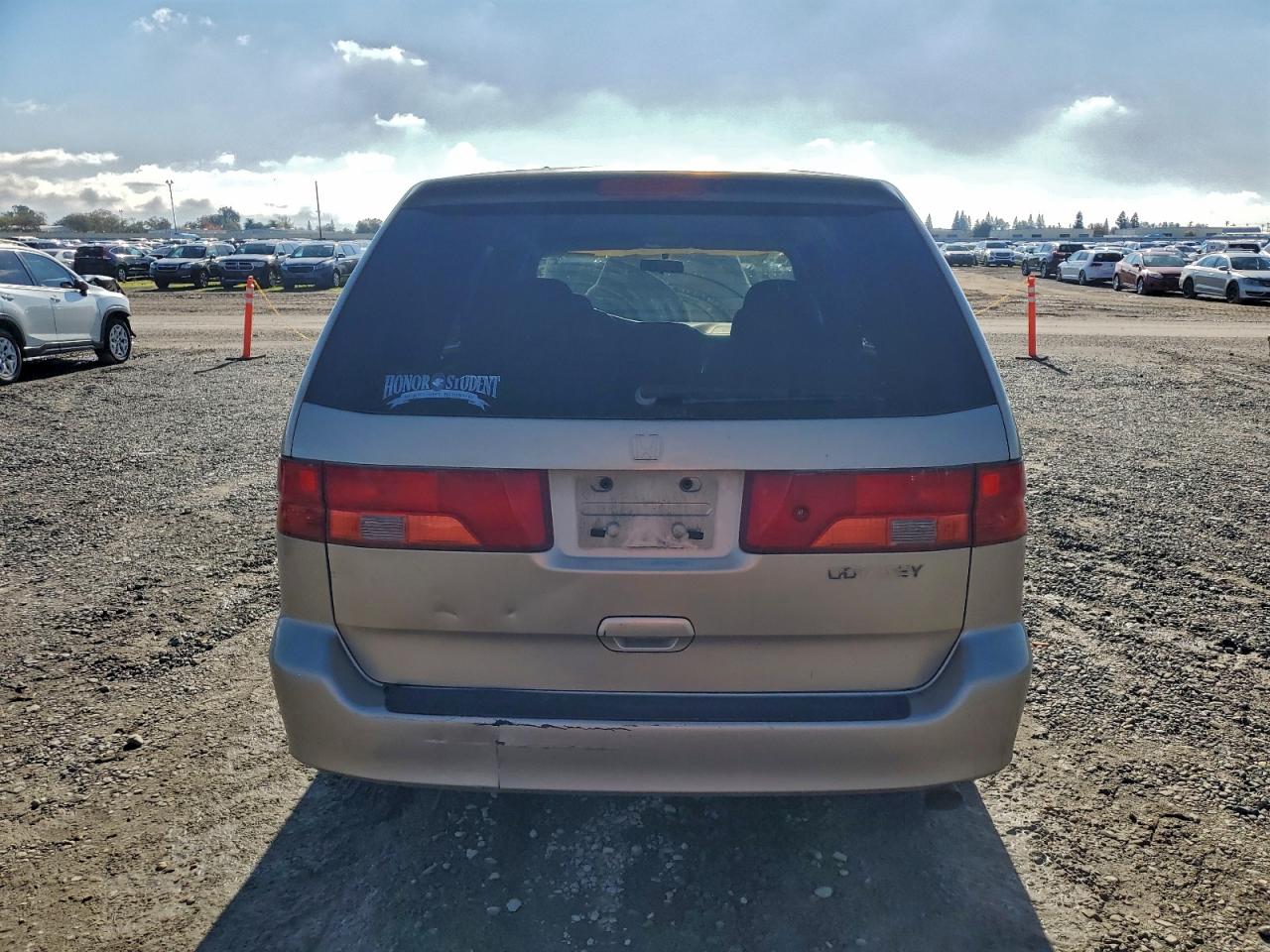 2000 Honda Odyssey Lx VIN: 2HKRL1856YH546143 Lot: 94124065