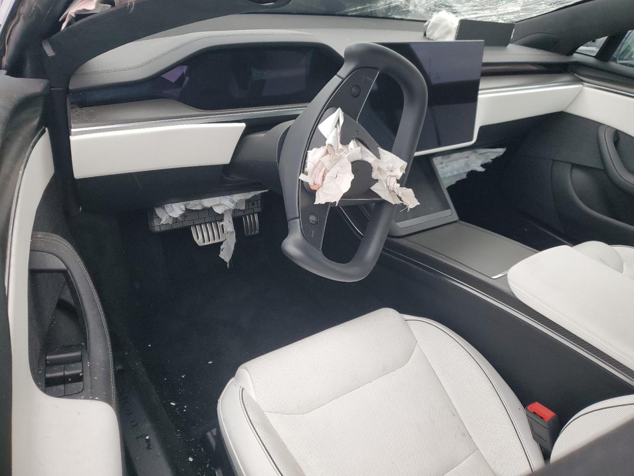 2023 Tesla Model S VIN: 5YJSA1E60PF498849 Lot: 94073705