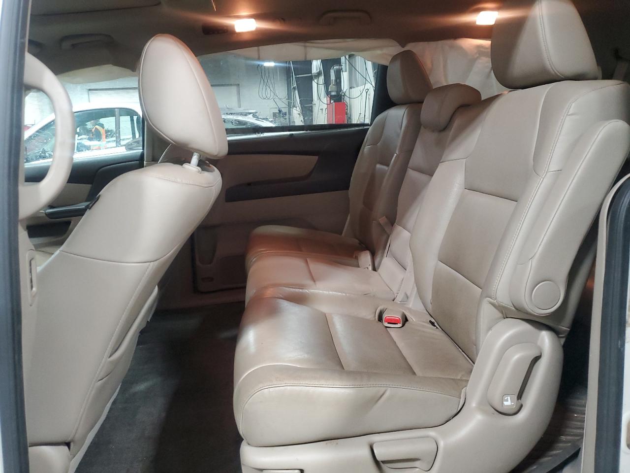 2014 Honda Odyssey Touring VIN: 5FNRL5H92EB024775 Lot: 91608255