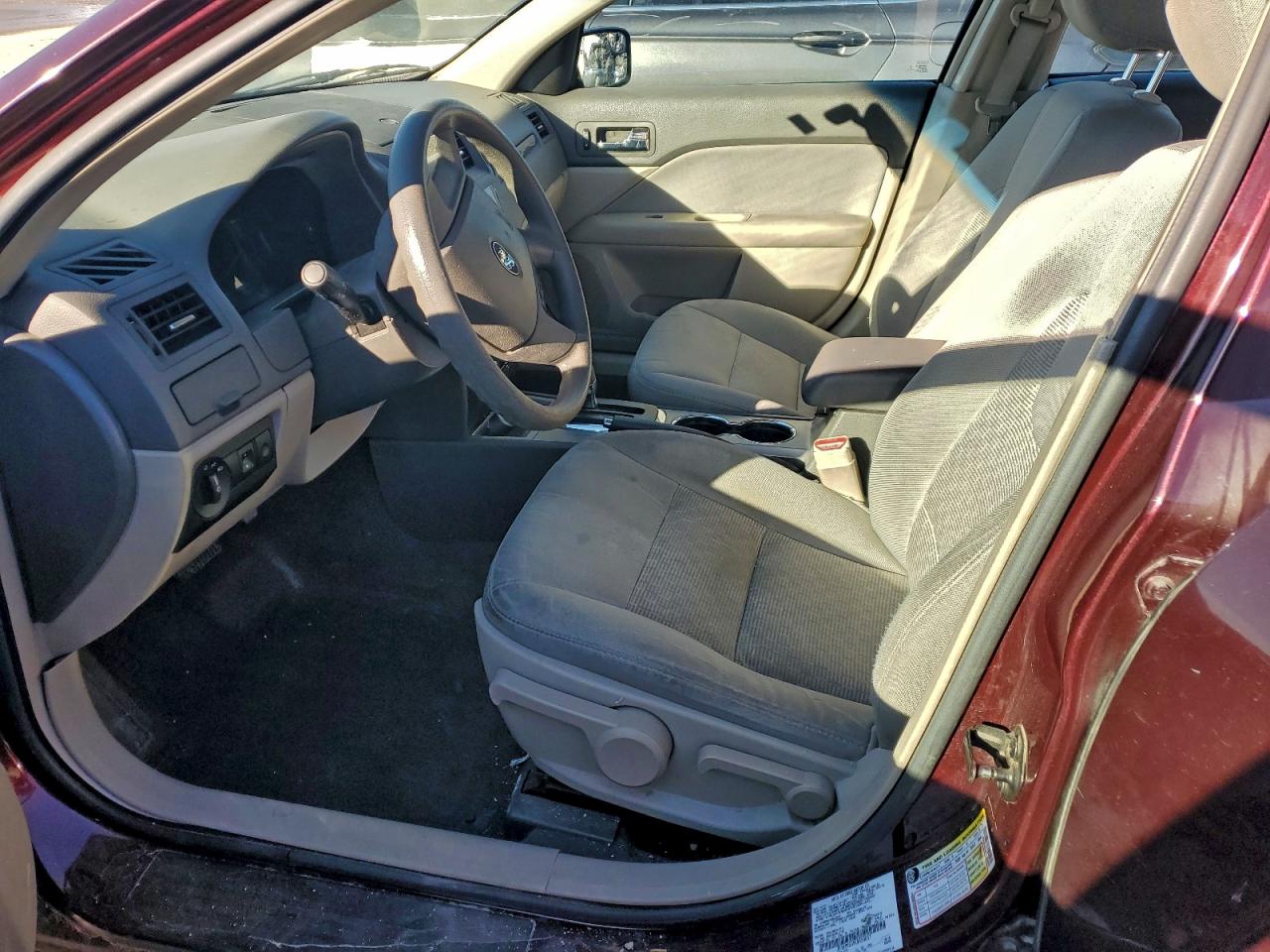 2012 Ford Fusion S VIN: 3FAHP0GA9CR450057 Lot: 94440615