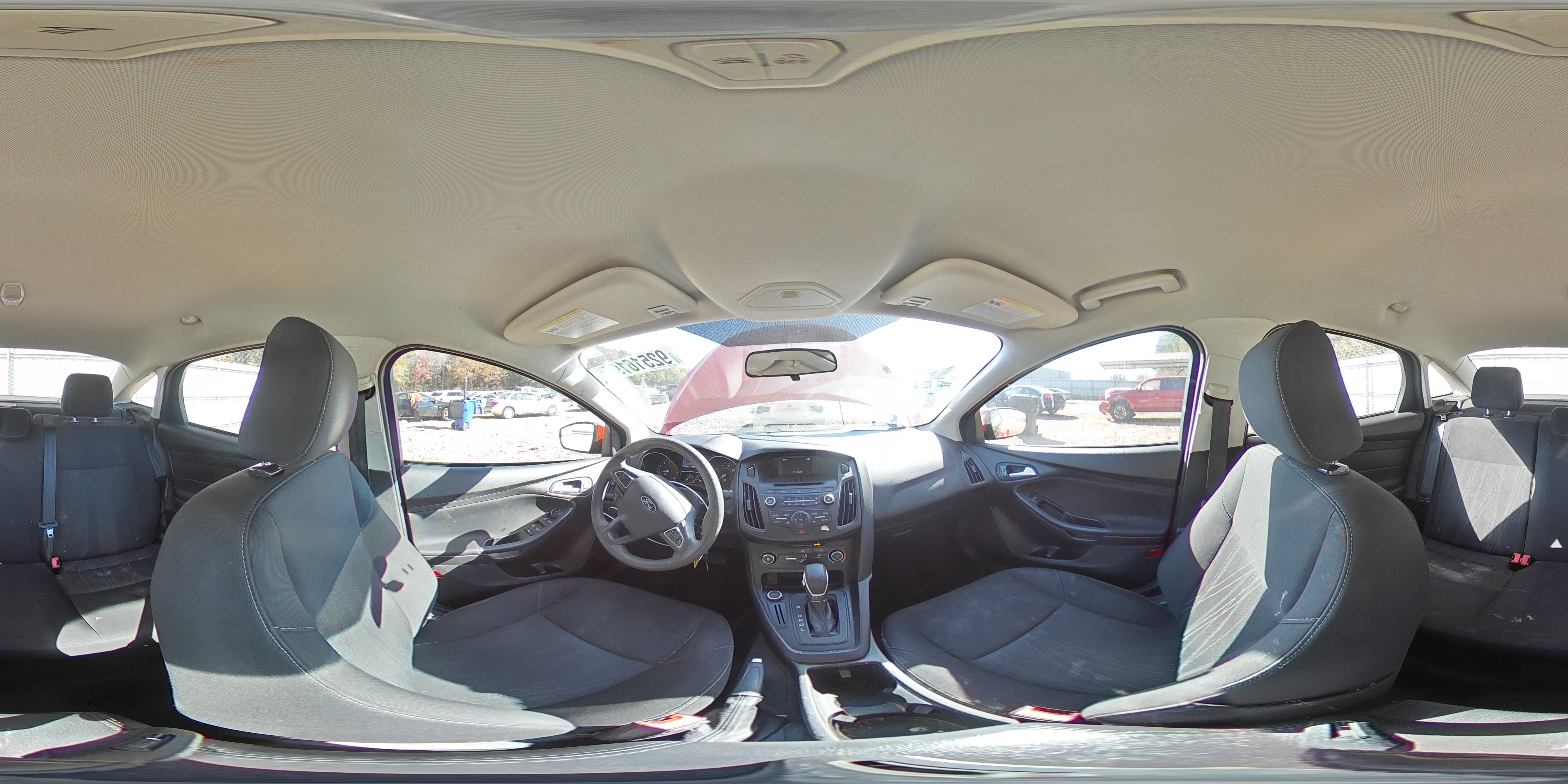 2017 Ford Focus Se VIN: 1FADP3F22HL258995 Lot: 92516195