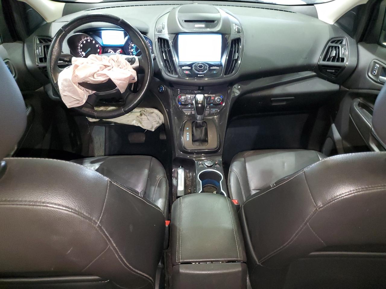 2015 Ford Escape Titanium VIN: 1FMCU9JX9FUB01827 Lot: 91867695