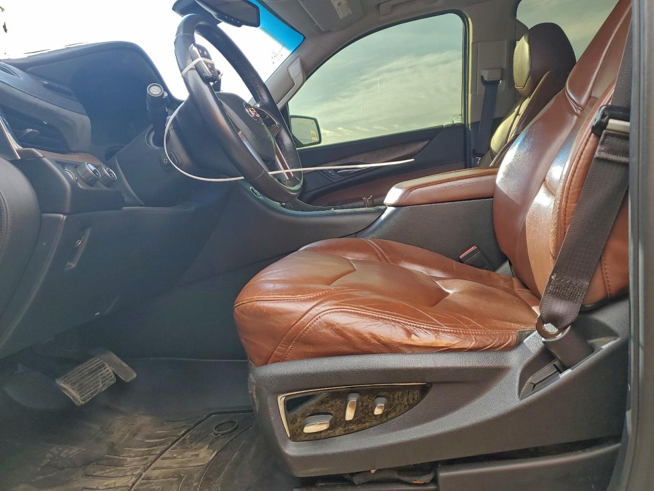 2015 Cadillac Escalade Premium VIN: 1GYS4CKJ5FR217322 Lot: 93966635