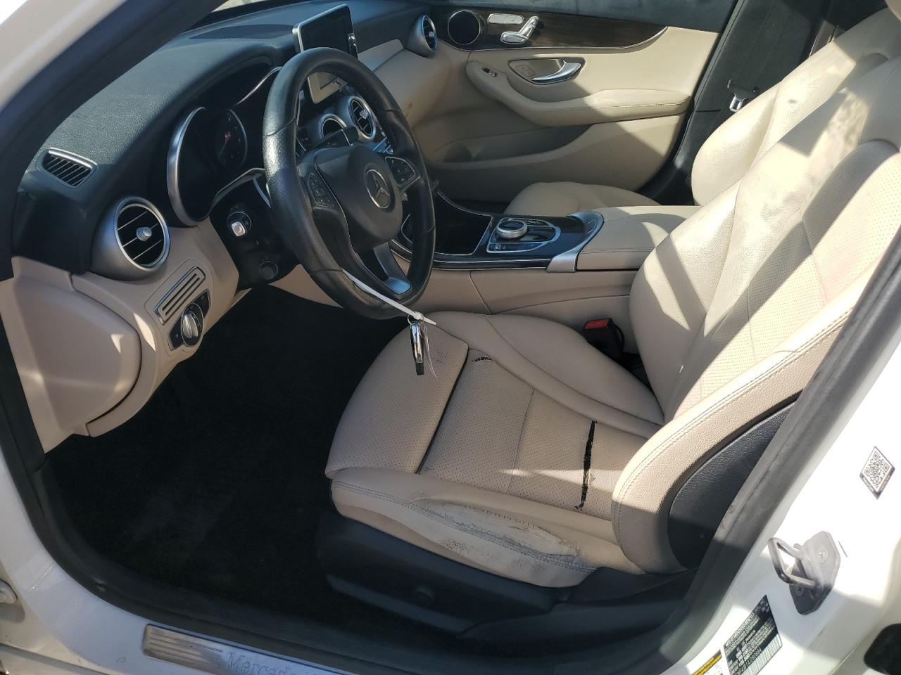 2018 Mercedes-Benz C 300 VIN: 55SWF4JB1JU280884 Lot: 92093145