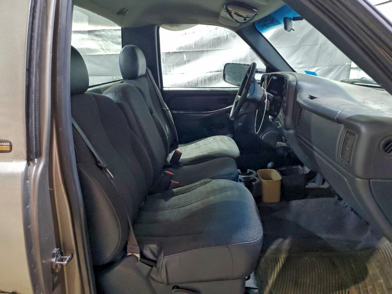 2001 Chevrolet Silverado K2500 Heavy Duty VIN: 1GCHK24U91E228041 Lot: 94269065