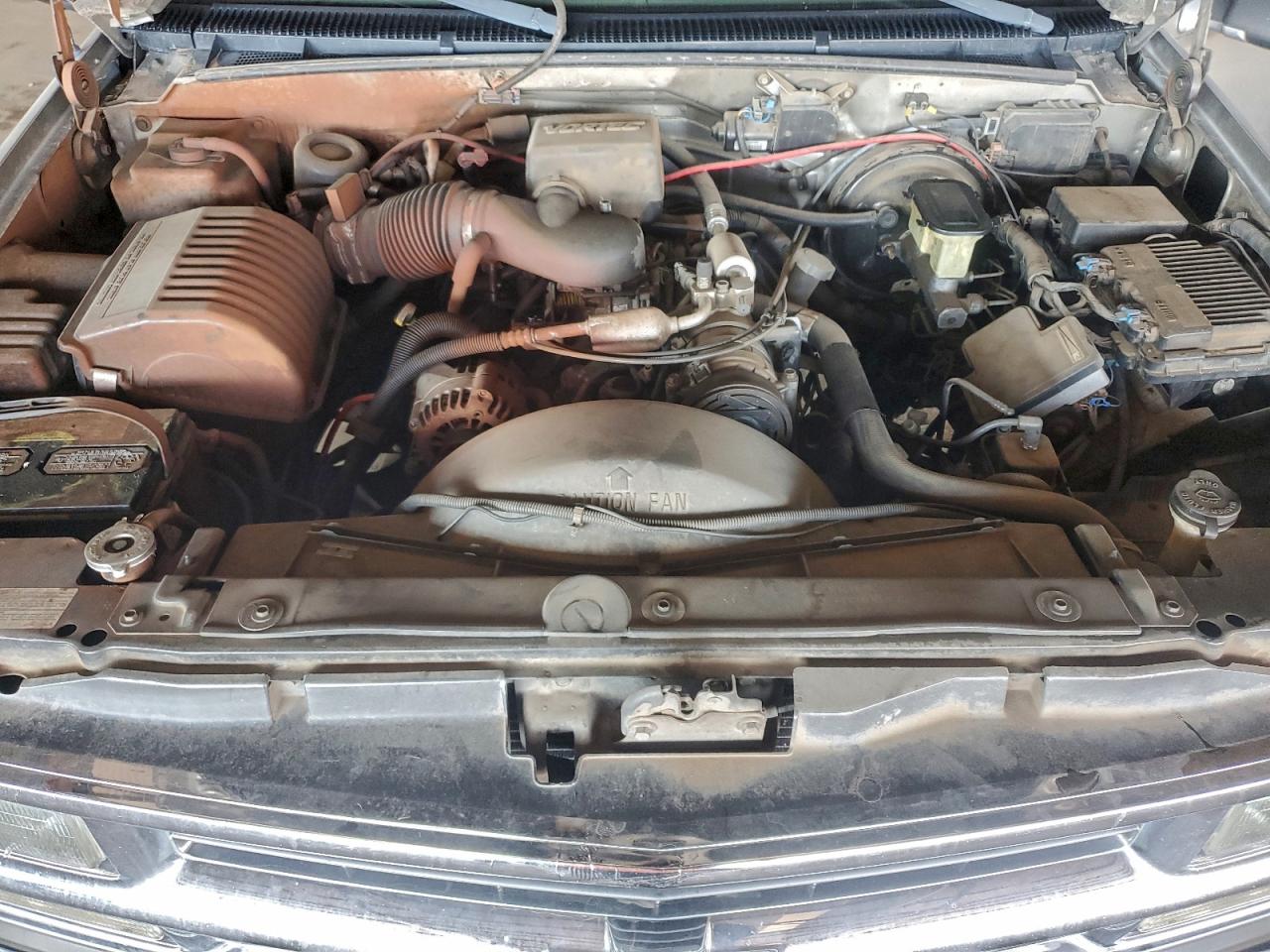 1999 Chevrolet Tahoe C1500 VIN: 1GNEC13R2XJ542855 Lot: 94631355