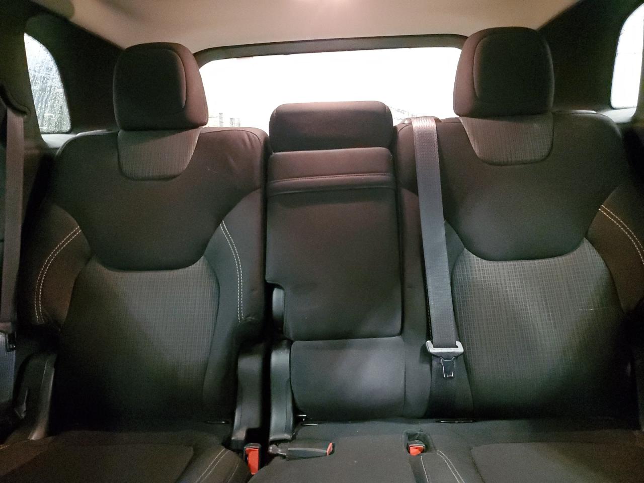 2016 Jeep Cherokee Latitude VIN: 1C4PJMCS2GW361687 Lot: 92108475