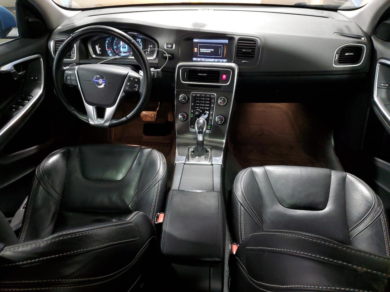 2014 Volvo S60 T5 VIN: YV1612FH1E2272823 Lot: 92108495