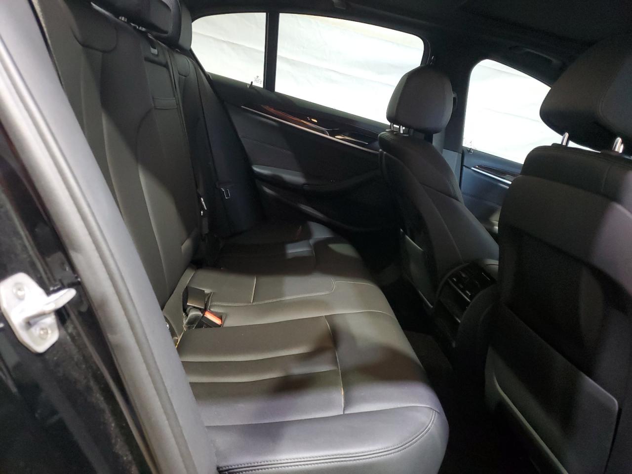 2018 BMW 530 Xi VIN: WBAJA7C51JWA72230 Lot: 91861235