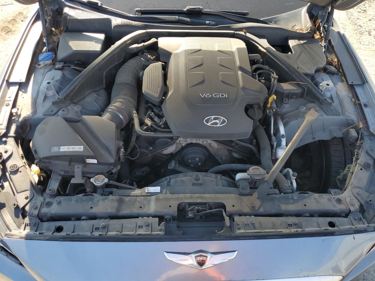 2015 Hyundai Genesis 3.8L VIN: KMHGN4JE0FU020442 Lot: 91562595