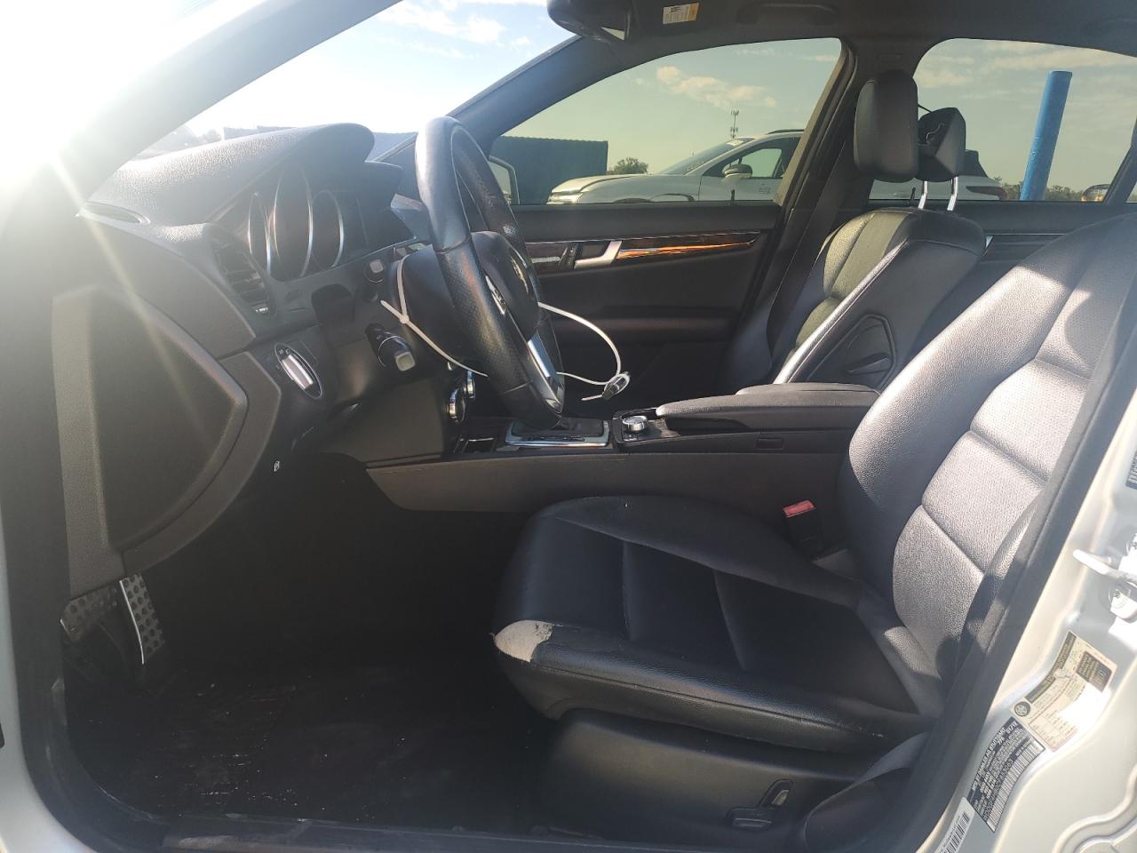 2012 Mercedes-Benz C 250 VIN: WDDGF4HB0CF853063 Lot: 91029615