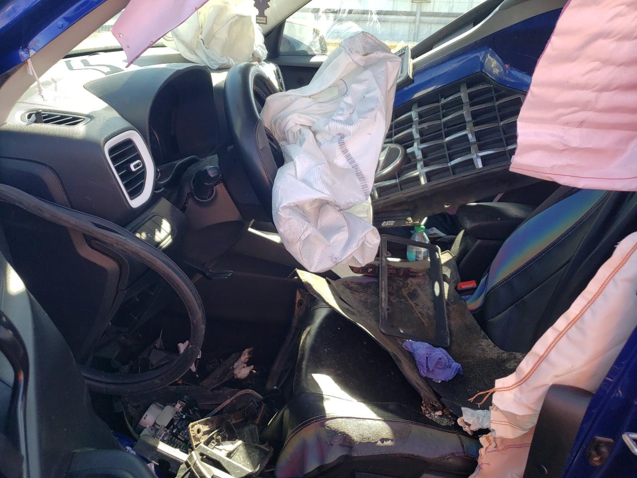 2022 Hyundai Venue Sel VIN: KMHRC8A36NU208126 Lot: 91856095