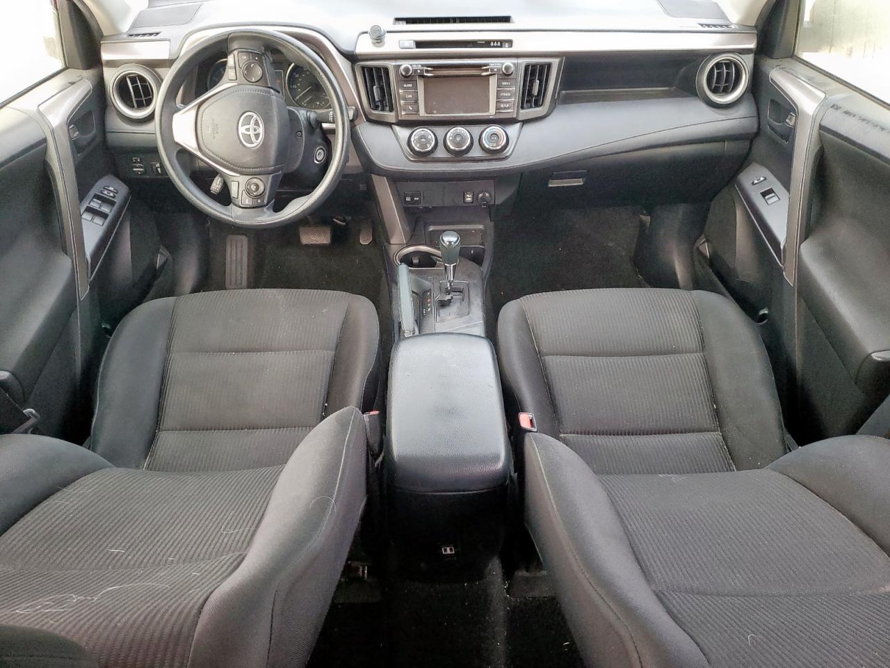 2018 Toyota Rav4 Le VIN: JTMZFREV2JJ211131 Lot: 93195585