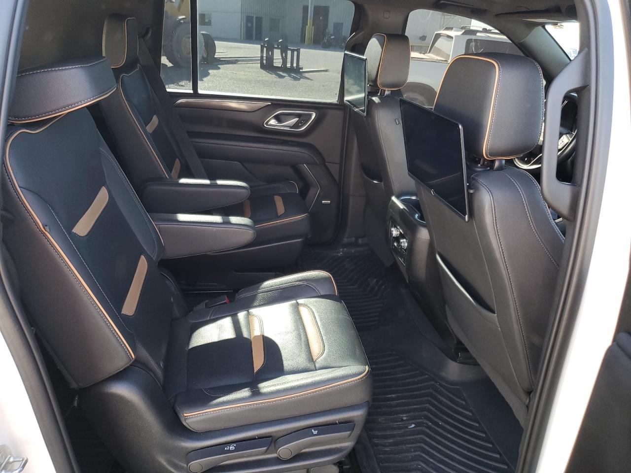 2022 GMC Yukon Xl K1500 At4 VIN: 1GKS2HKL4NR290498 Lot: 91391805