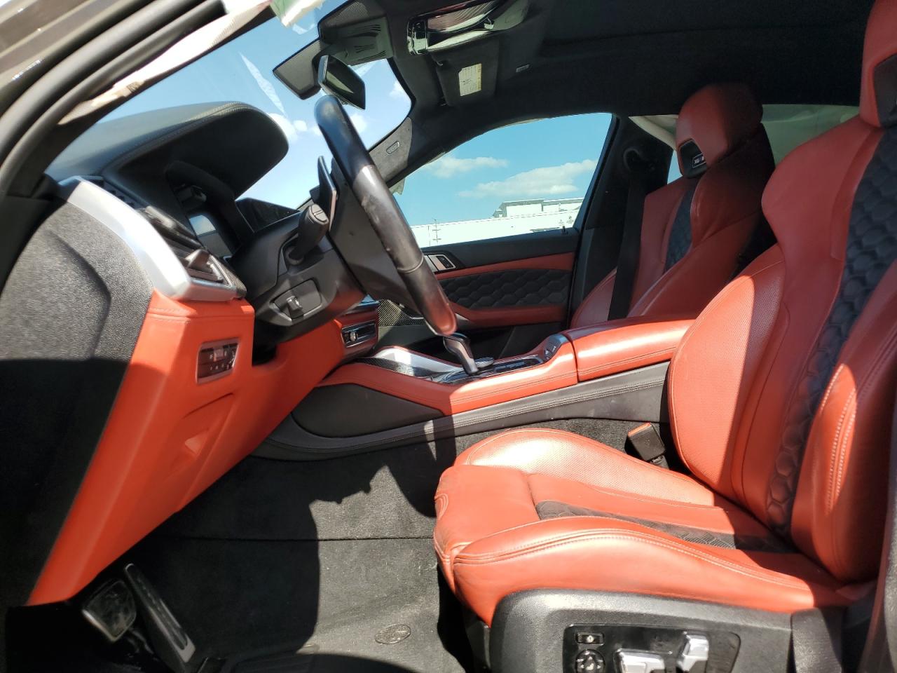 2022 BMW X6 M VIN: 5YMCY0C01N9J65891 Lot: 92664355