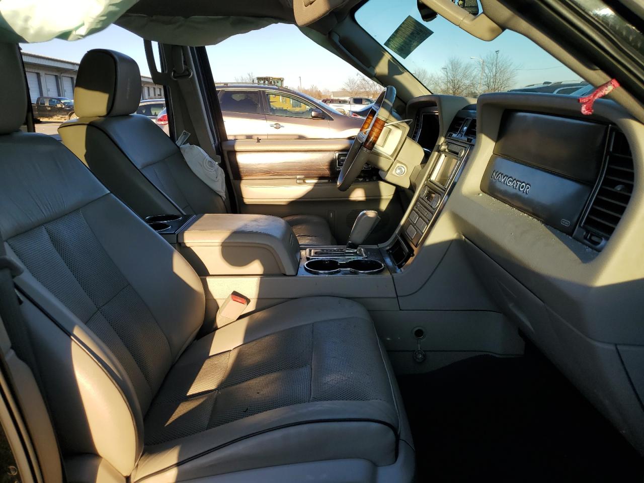 2007 Lincoln Navigator VIN: 5LMFU28557LJ01384 Lot: 92417415