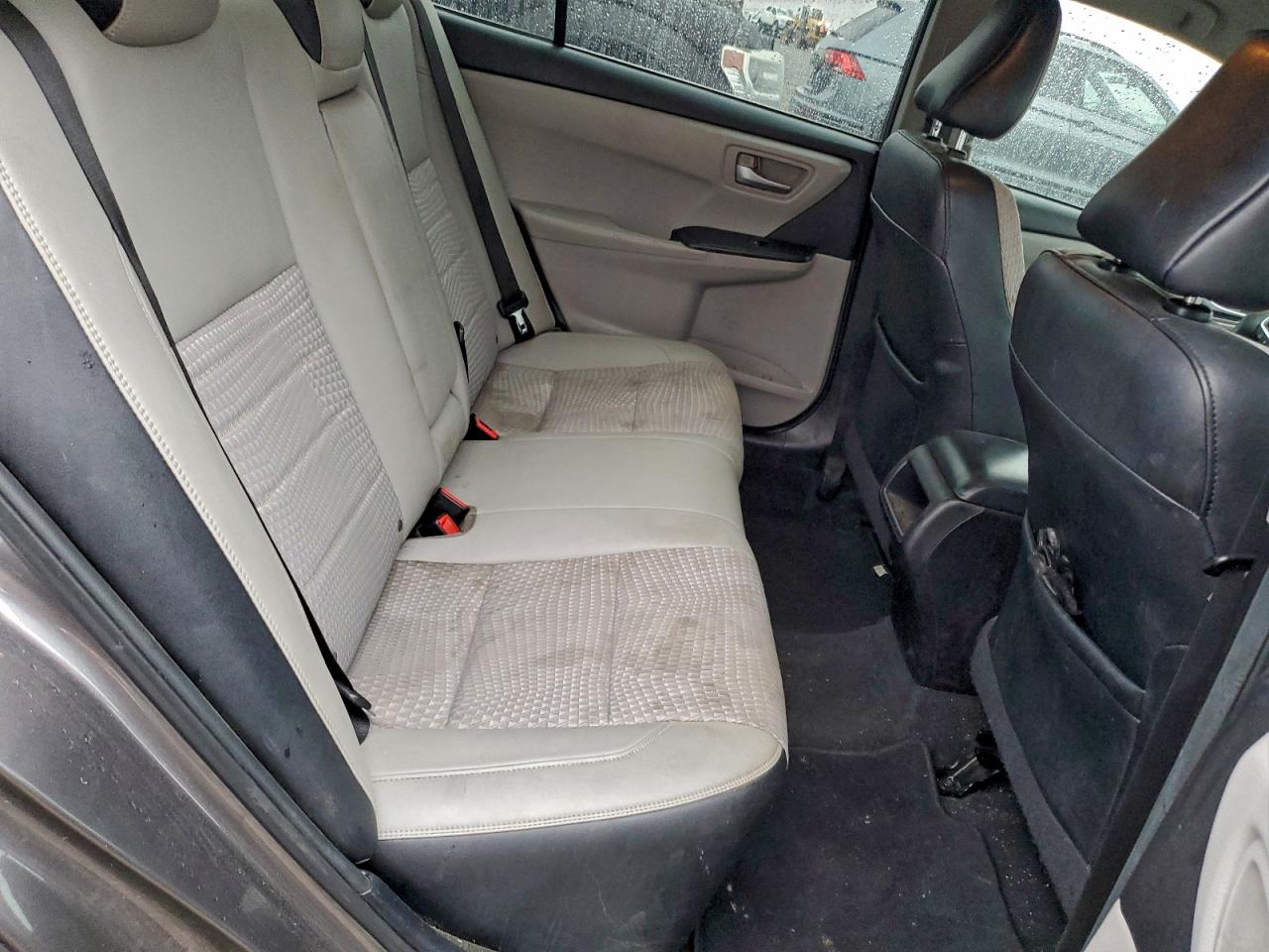 2015 Toyota Camry Le VIN: 4T1BF1FK6FU495176 Lot: 93859455