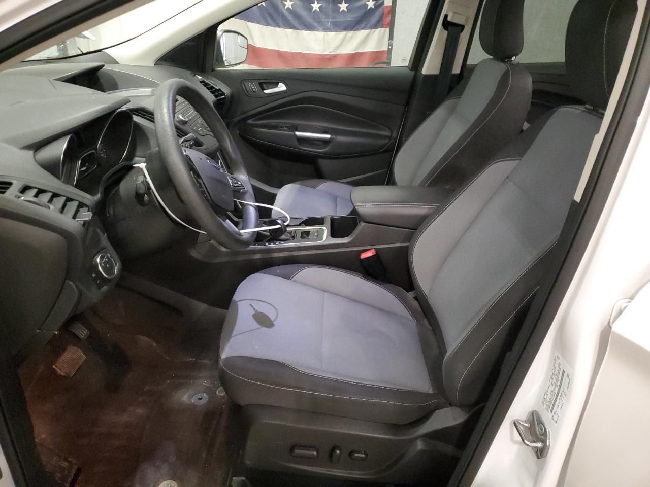 2018 Ford Escape Se VIN: 1FMCU9GD9JUC35548 Lot: 91039265