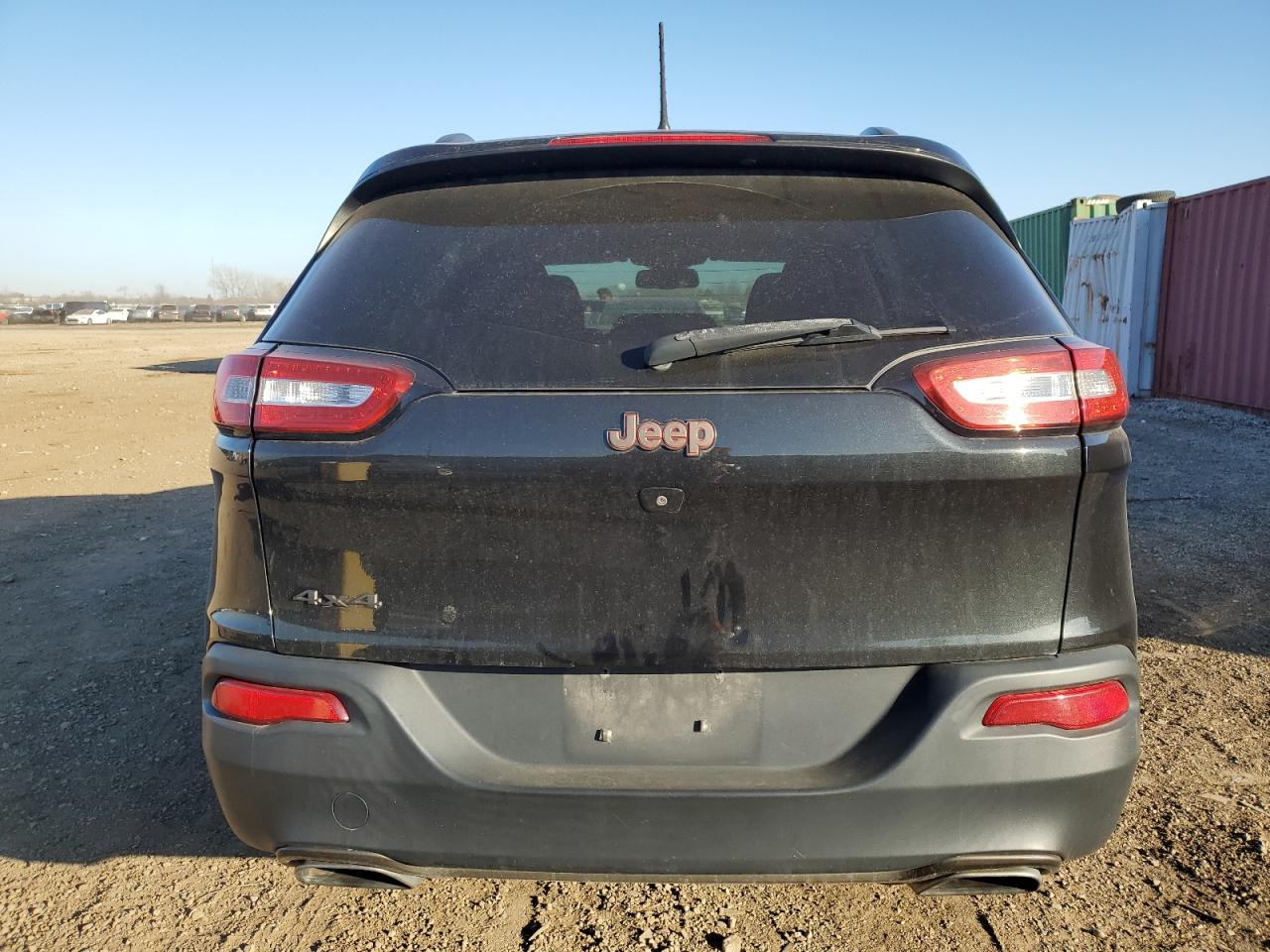 2016 Jeep Cherokee Latitude VIN: 1C4PJMCS9GW289502 Lot: 92162525