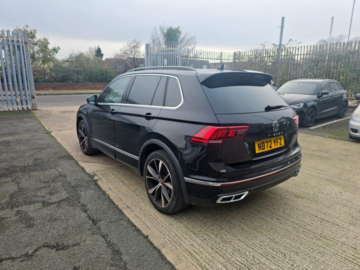 2022 VOLKSWAGEN TIGUAN R-L