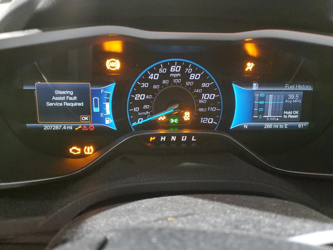 2015 Ford C-Max Se VIN: 1FADP5AU2FL105745 Lot: 92535385