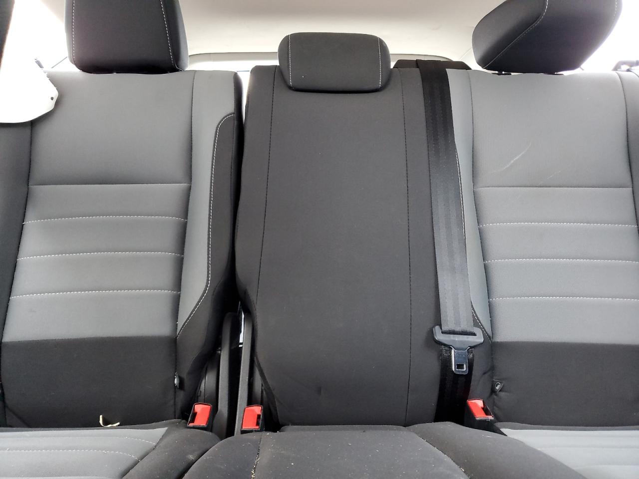 2018 Ford Escape S VIN: 1FMCU0F78JUB01007 Lot: 90908315