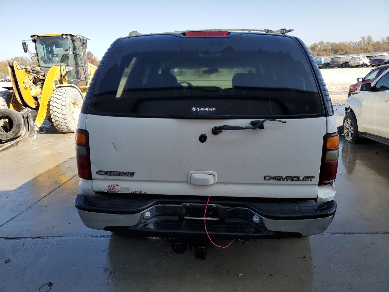 2001 Chevrolet Tahoe K1500 VIN: 1GNEK13T21R140132 Lot: 90397955