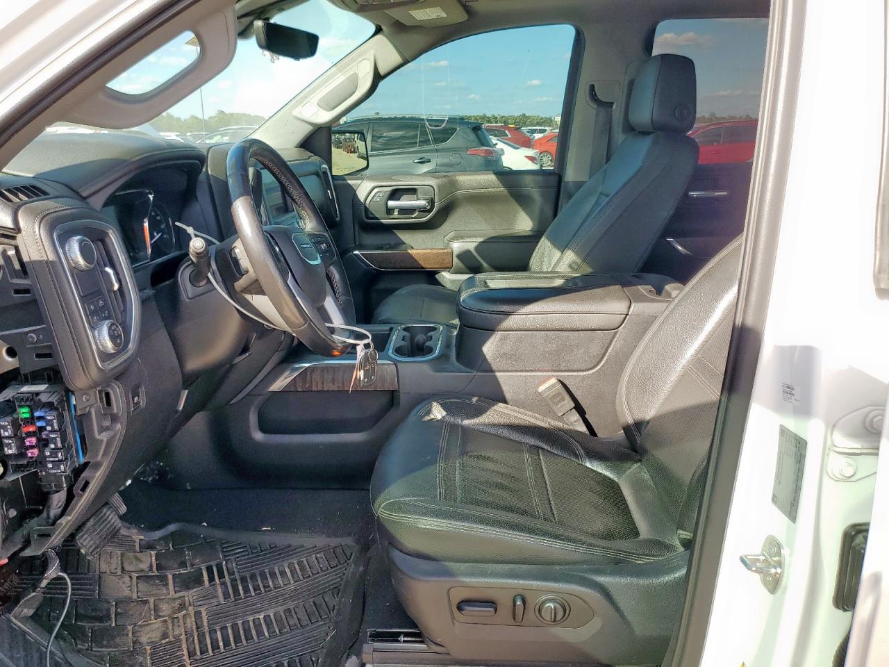 2019 GMC Sierra C1500 Denali VIN: 1GTP8FED2KZ336835 Lot: 92649355