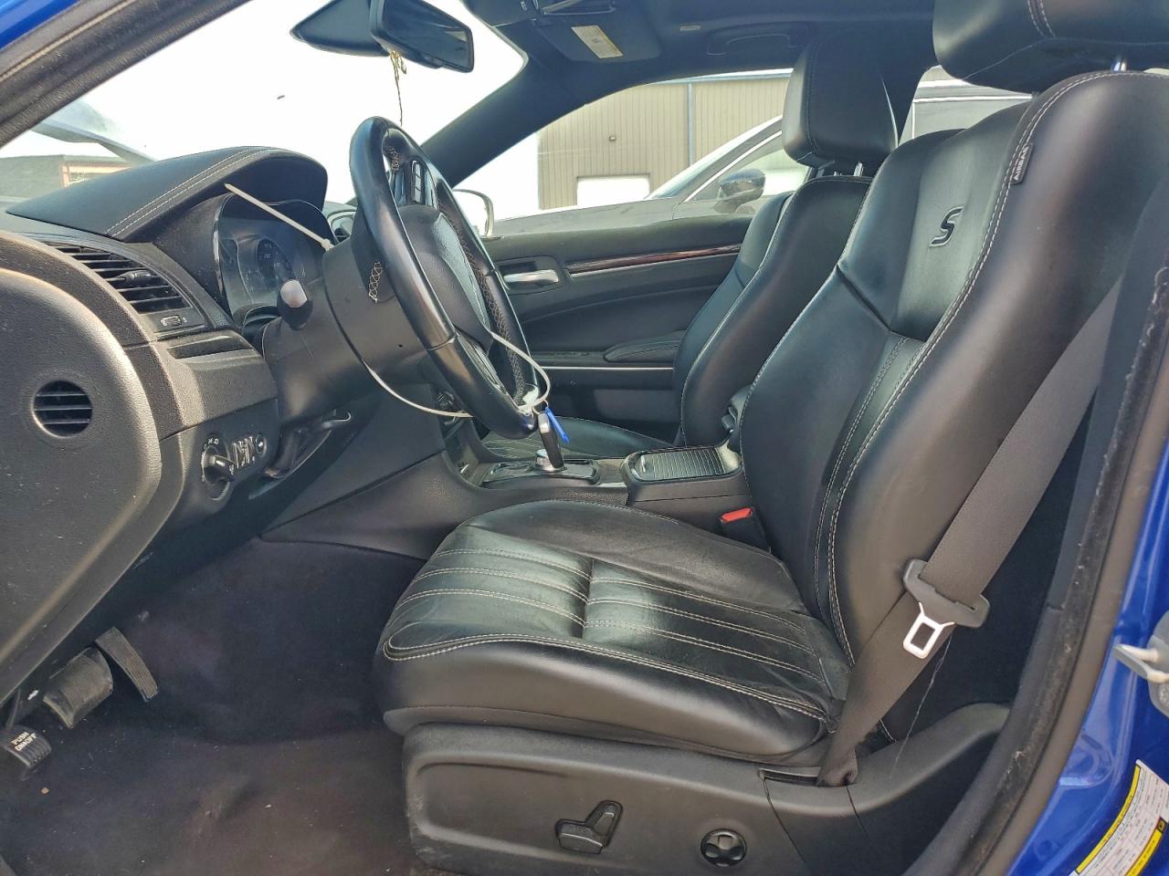 2018 Chrysler 300 S VIN: 2C3CCABG3JH243839 Lot: 92160265