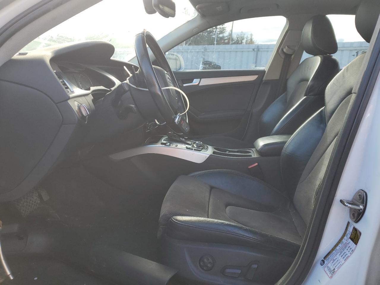 2010 Audi A4 Premium Plus VIN: WAUFFCFL6AN056022 Lot: 90993425