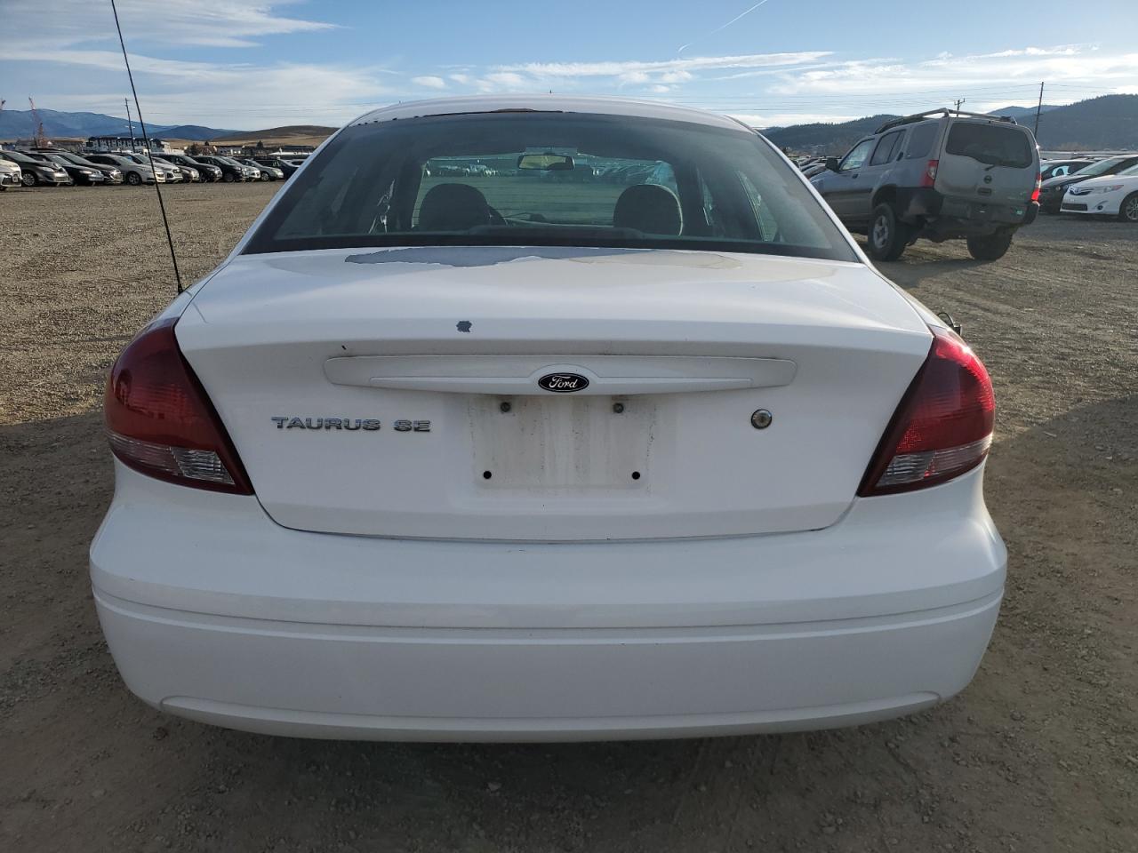 2006 Ford Taurus Se VIN: 1FAFP53U76A183715 Lot: 92224445