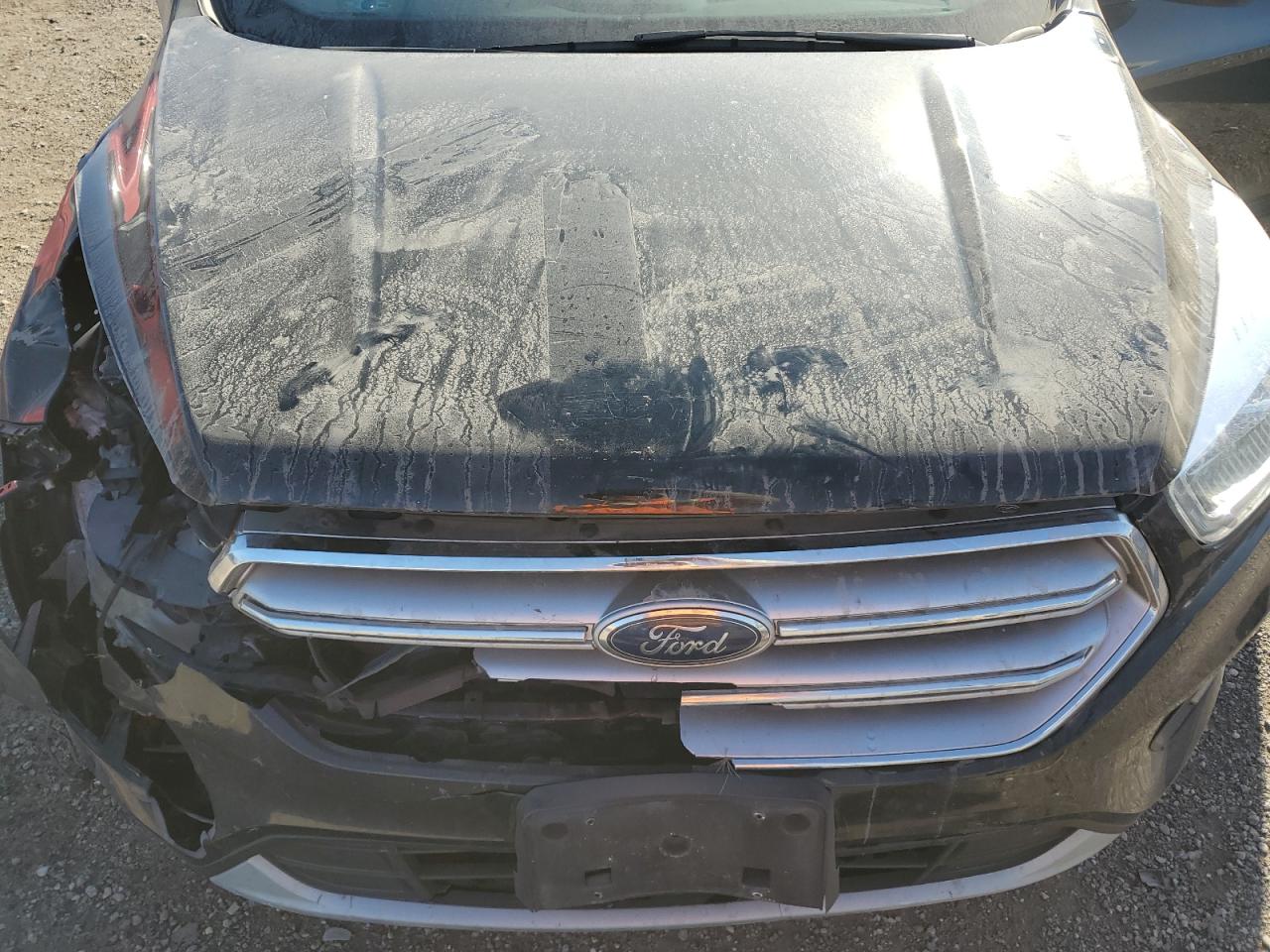 2017 Ford Escape Titanium VIN: 1FMCU9JDXHUD76812 Lot: 92005545