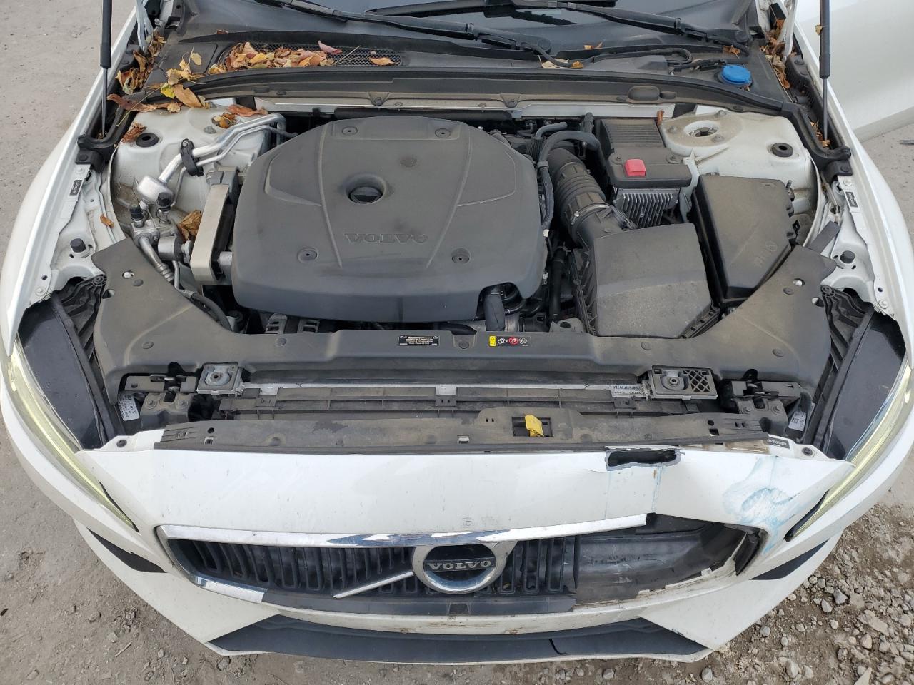 2019 Volvo S60 T6 Momentum VIN: 7JRA22TK2KG009396 Lot: 92057395