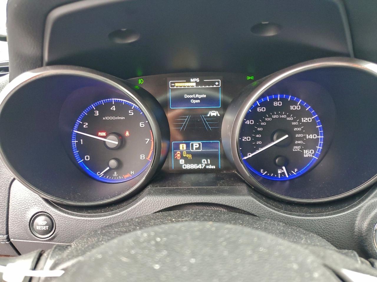 2018 Subaru Outback 3.6R Limited VIN: 4S4BSENC3J3259239 Lot: 93211385