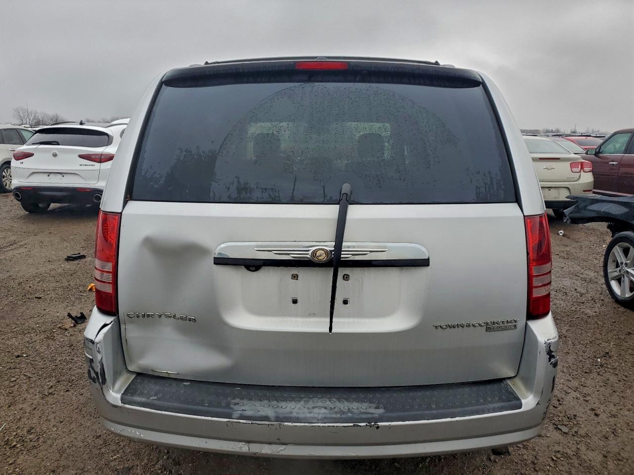 2009 Chrysler Town & Country Touring VIN: 2A8HR541X9R642147 Lot: 94022665