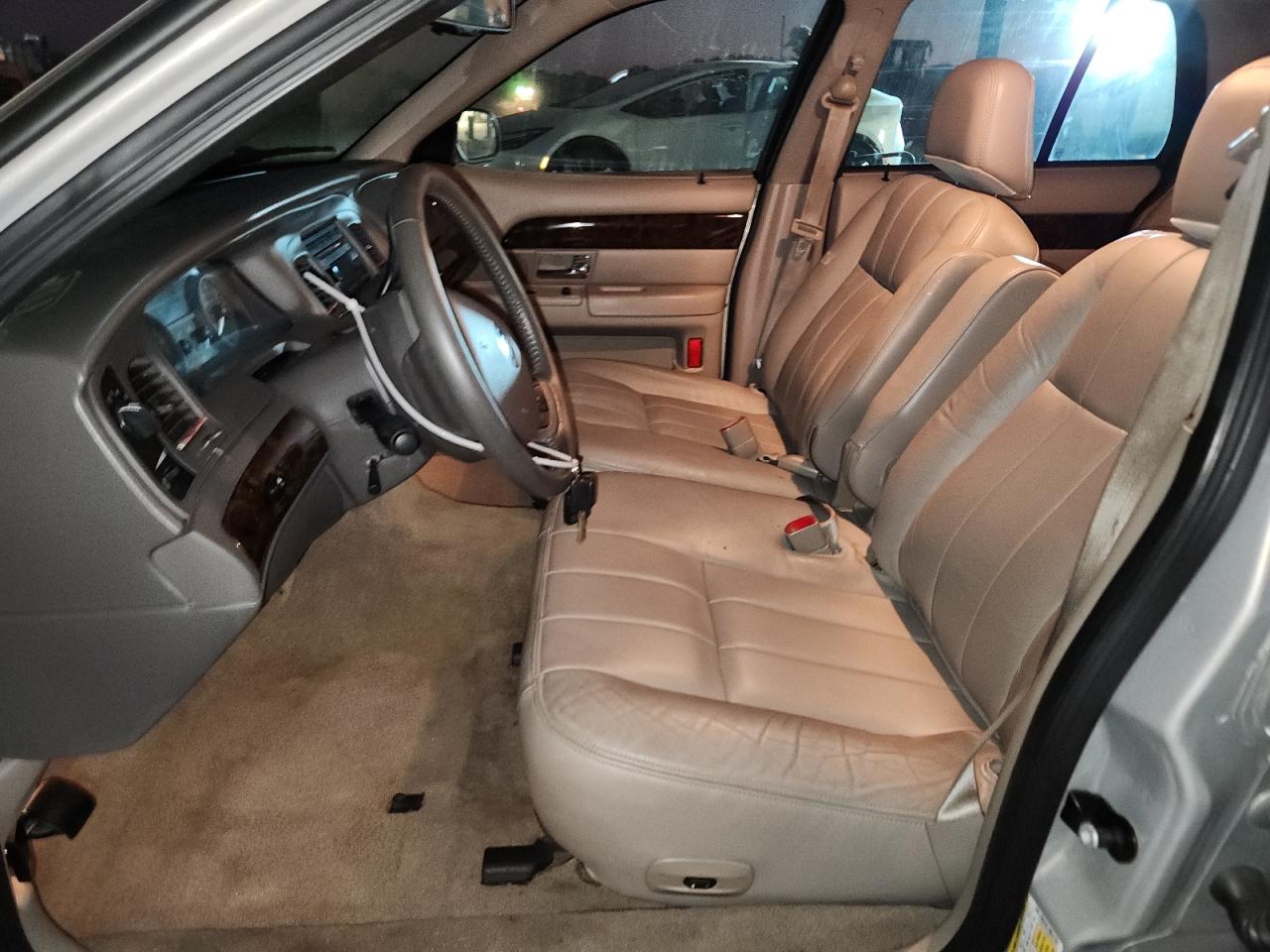 2010 Mercury Grand Marquis Ls VIN: 2MEBM7FV9AX633011 Lot: 91429475