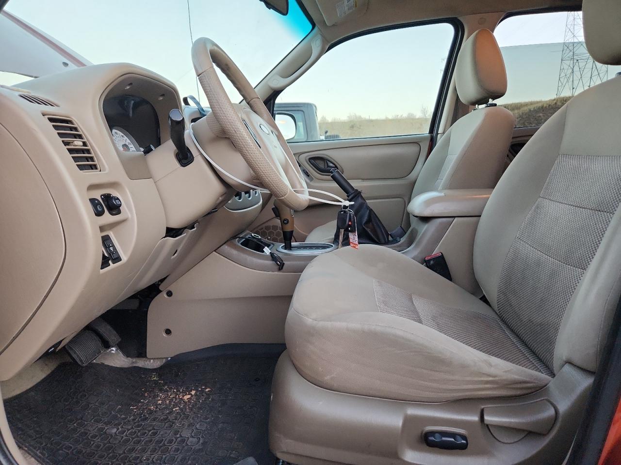 2006 Ford Escape Xlt VIN: 1FMYU93116KB66827 Lot: 92729945