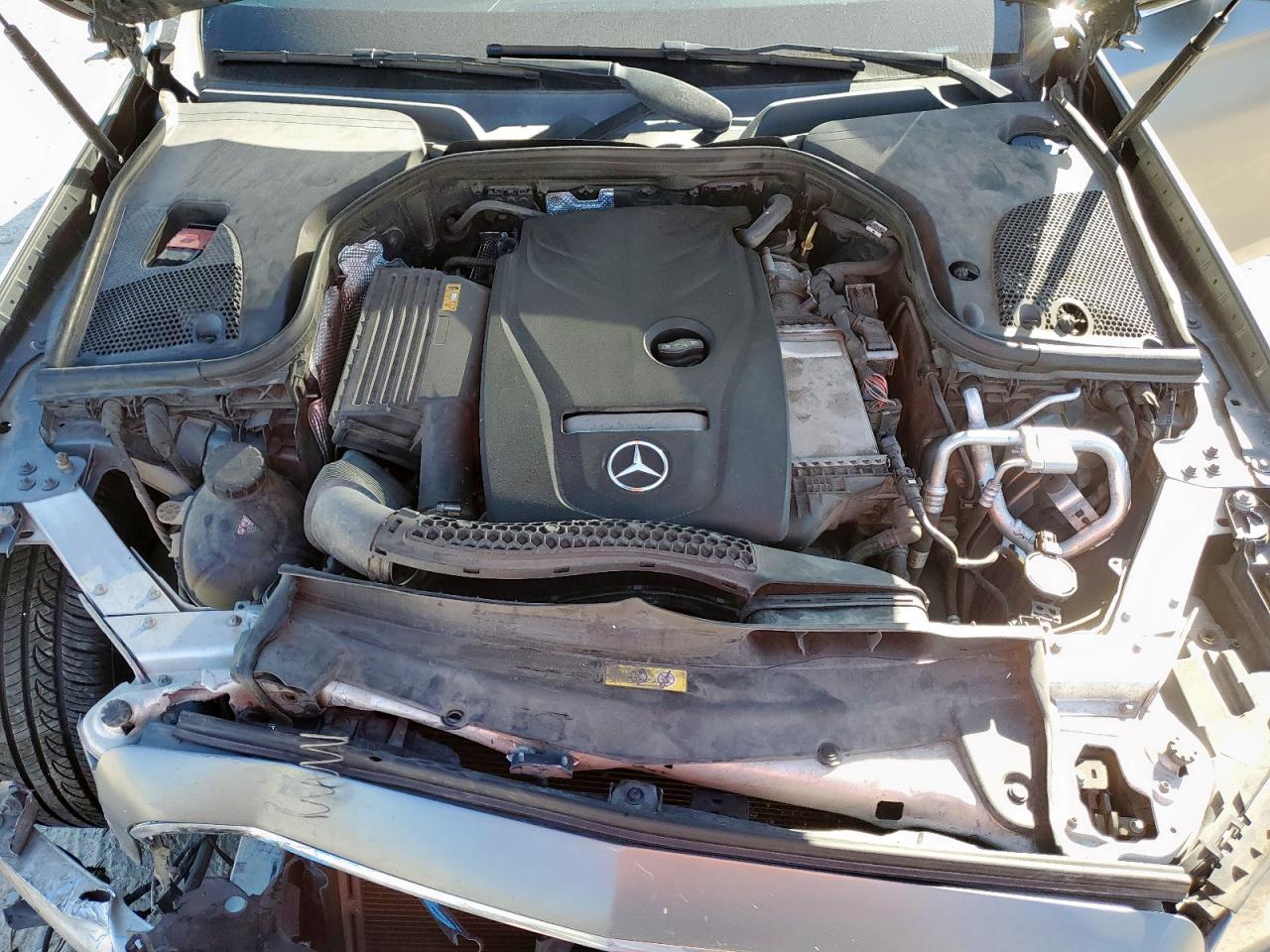 2018 Mercedes-Benz E 300 VIN: WDDZF4JB3JA392017 Lot: 91405965