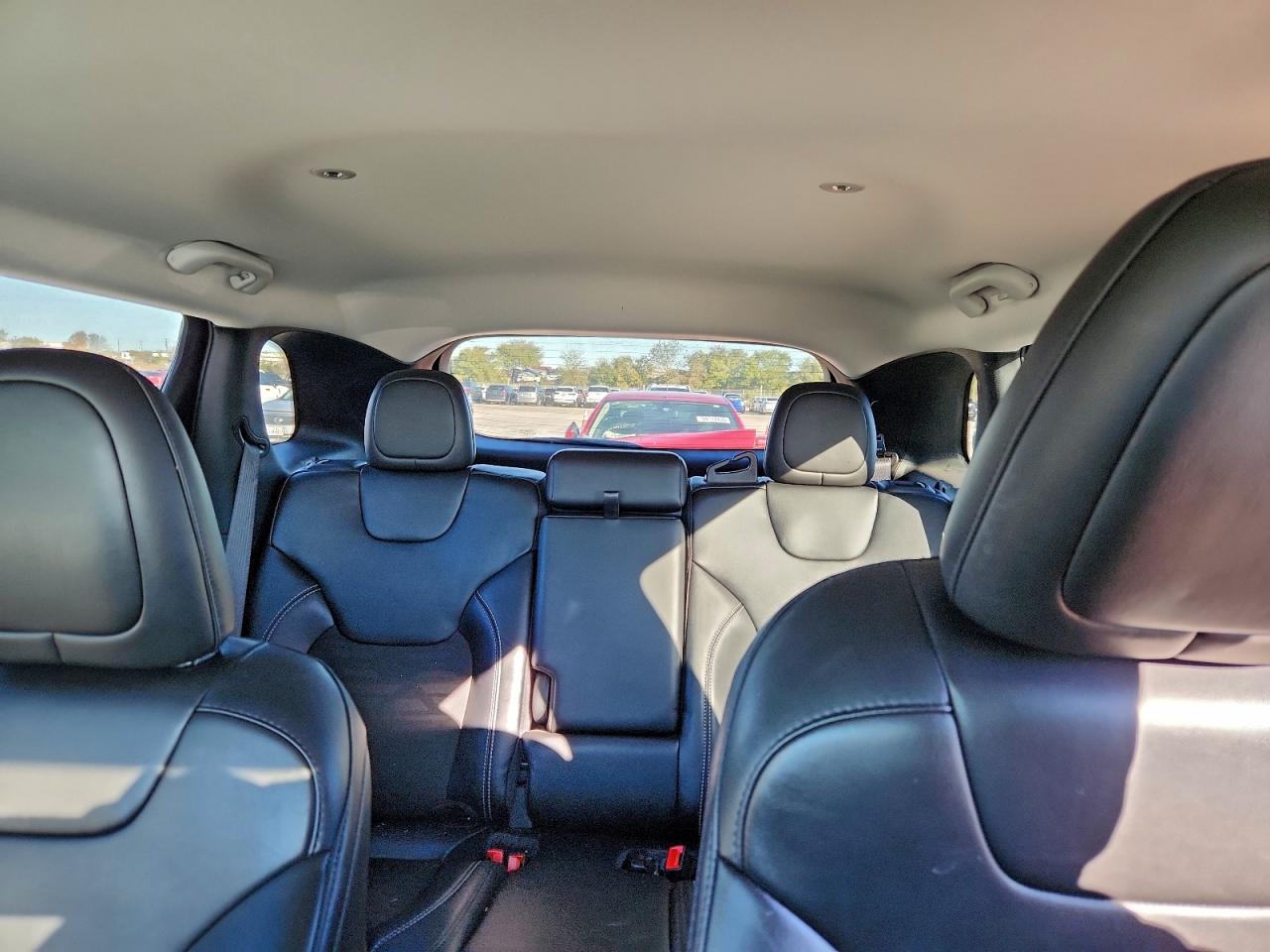 2022 Jeep Cherokee Latitude VIN: 1C4PJMCX3ND553110 Lot: 92765535