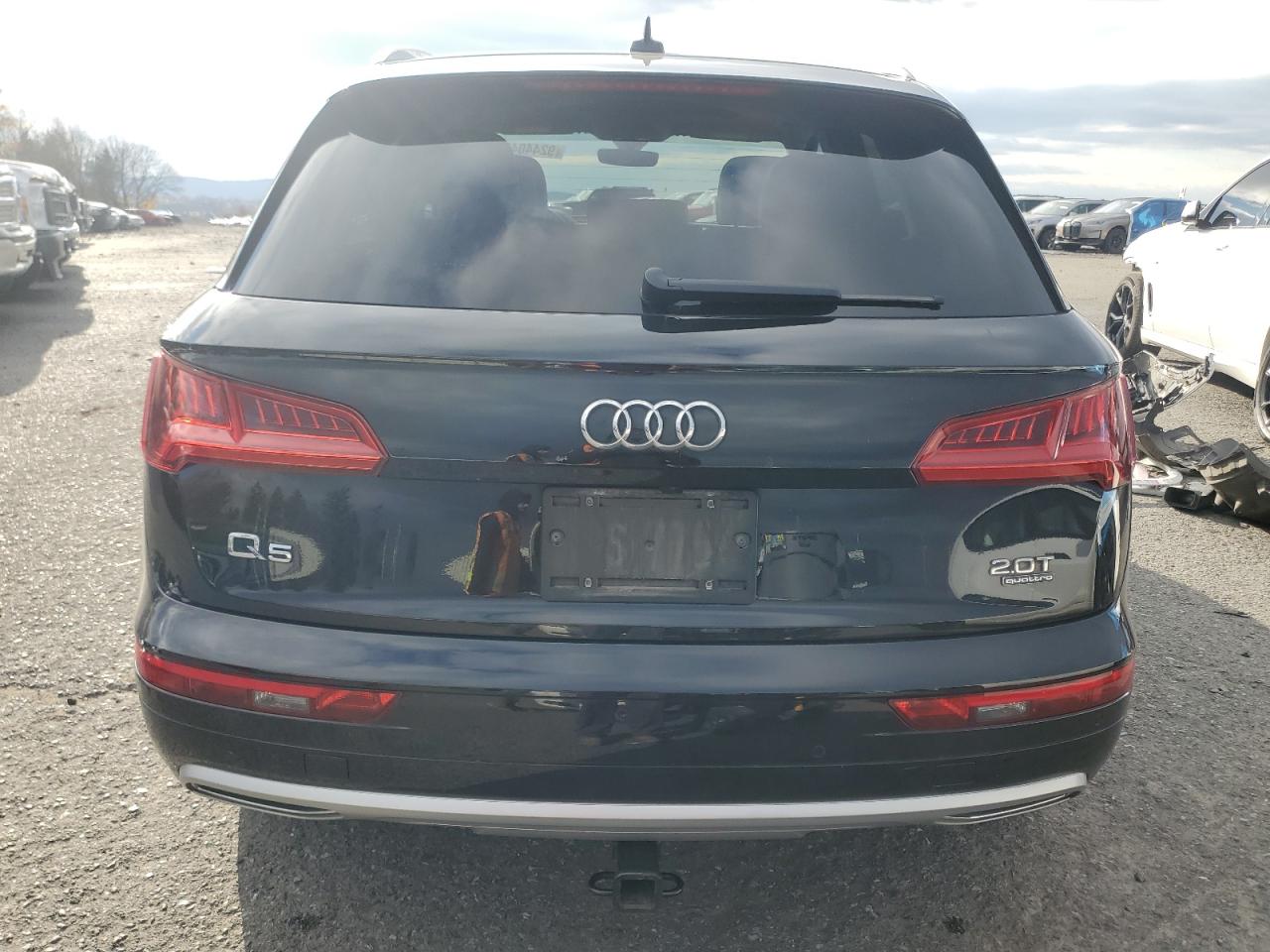2018 Audi Q5 Premium Plus VIN: WA1BNAFY5J2099220 Lot: 92440455