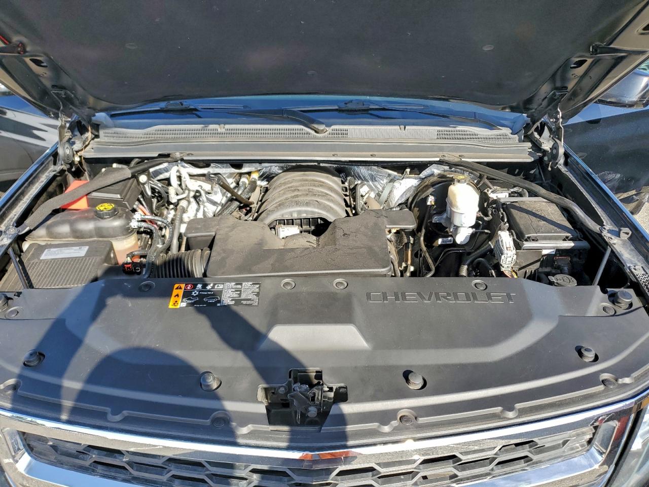 2018 Chevrolet Suburban C1500 Lt VIN: 1GNSCHKC8JR263430 Lot: 91882365