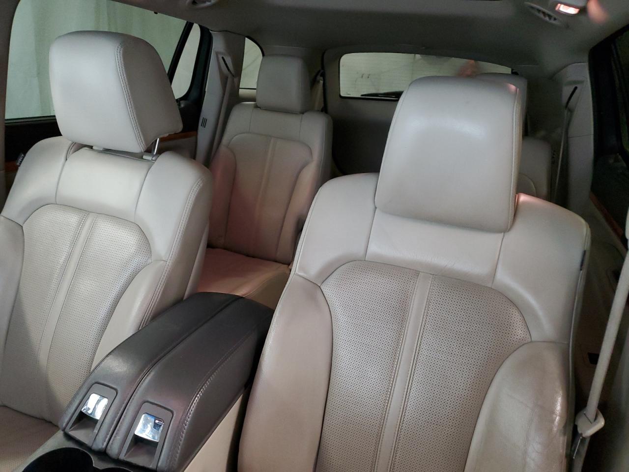 2010 Lincoln Mkt VIN: 2LMHJ5AT0ABJ12559 Lot: 93740845