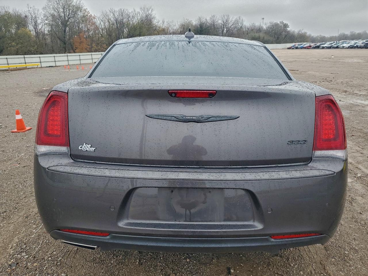 2021 Chrysler 300 Touring VIN: 2C3CCAAG4MH680125 Lot: 94082775