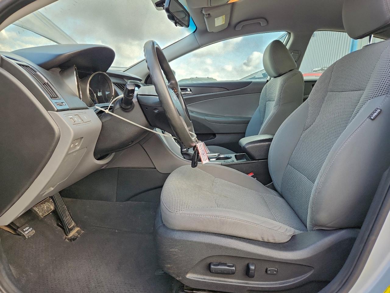 2013 Hyundai Sonata Gls VIN: 5NPEB4AC2DH636010 Lot: 93880295