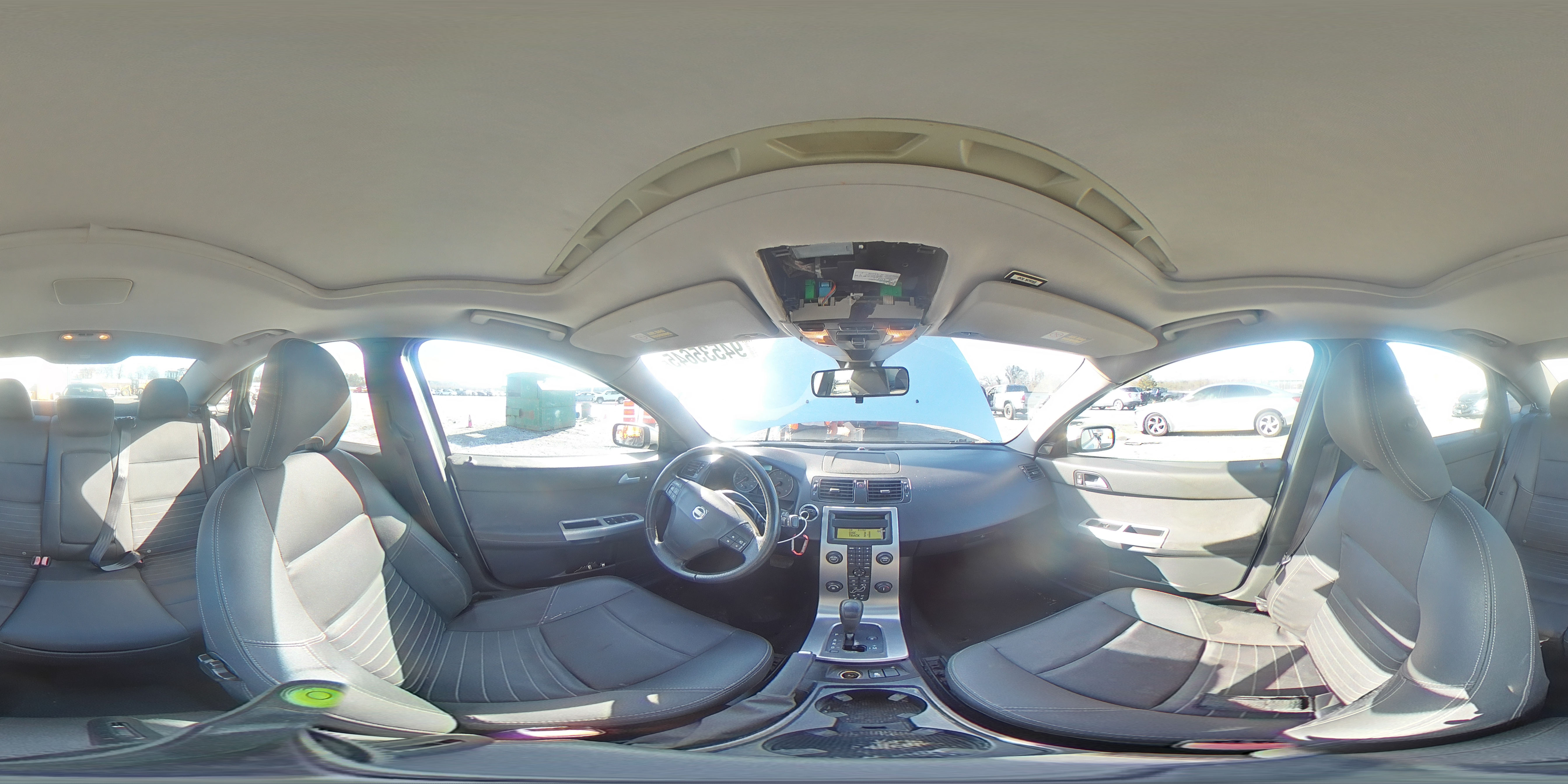 2005 Volvo S40 2.4I VIN: YV1MS382752088215 Lot: 94535645