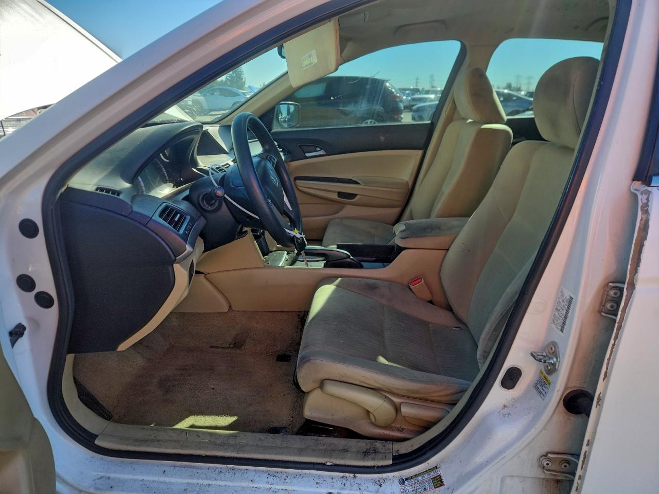 2011 Honda Accord Lx VIN: 1HGCP2F31BA011951 Lot: 93776975