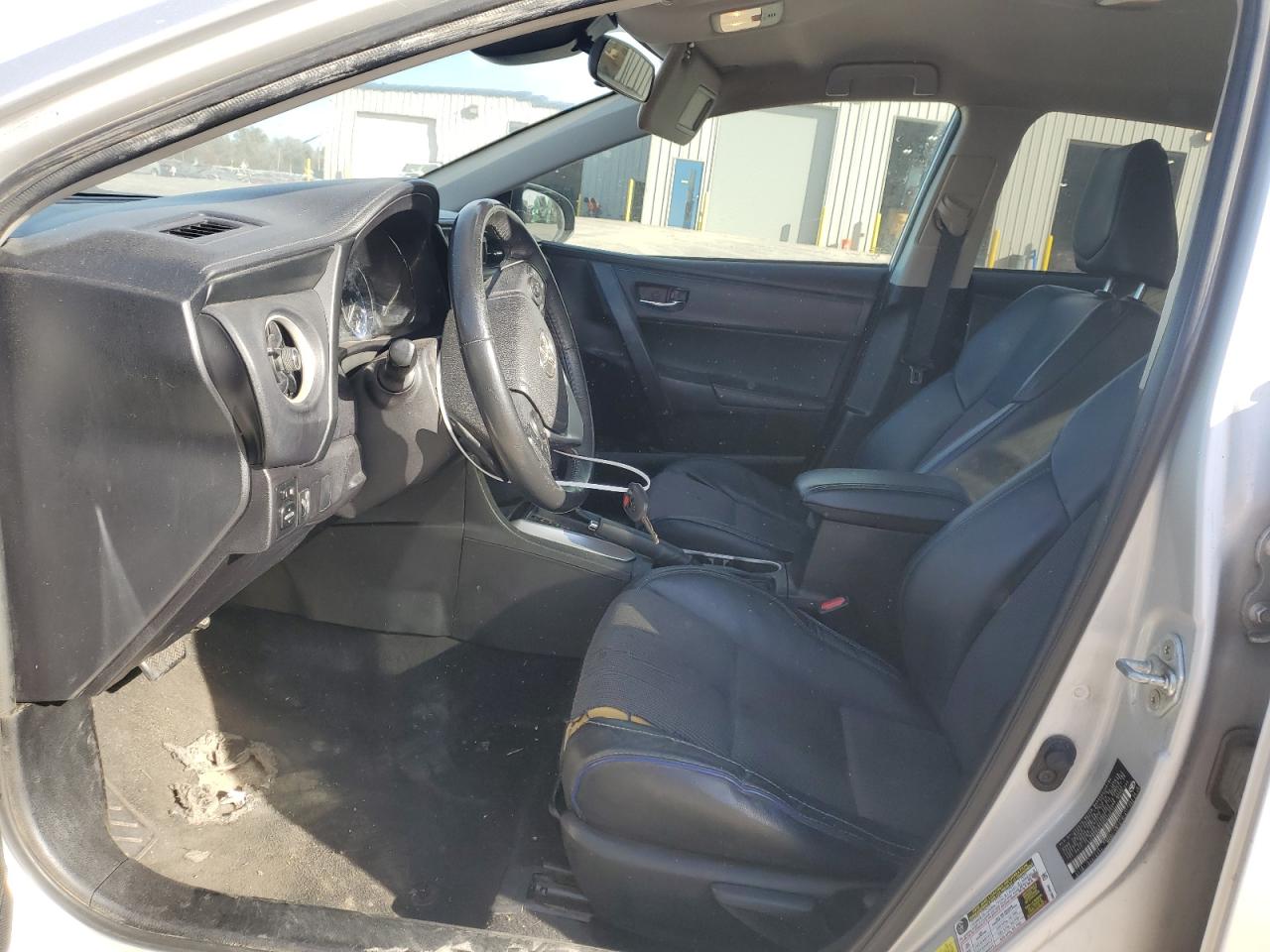 2017 Toyota Corolla L VIN: 5YFBURHE4HP626511 Lot: 92935425